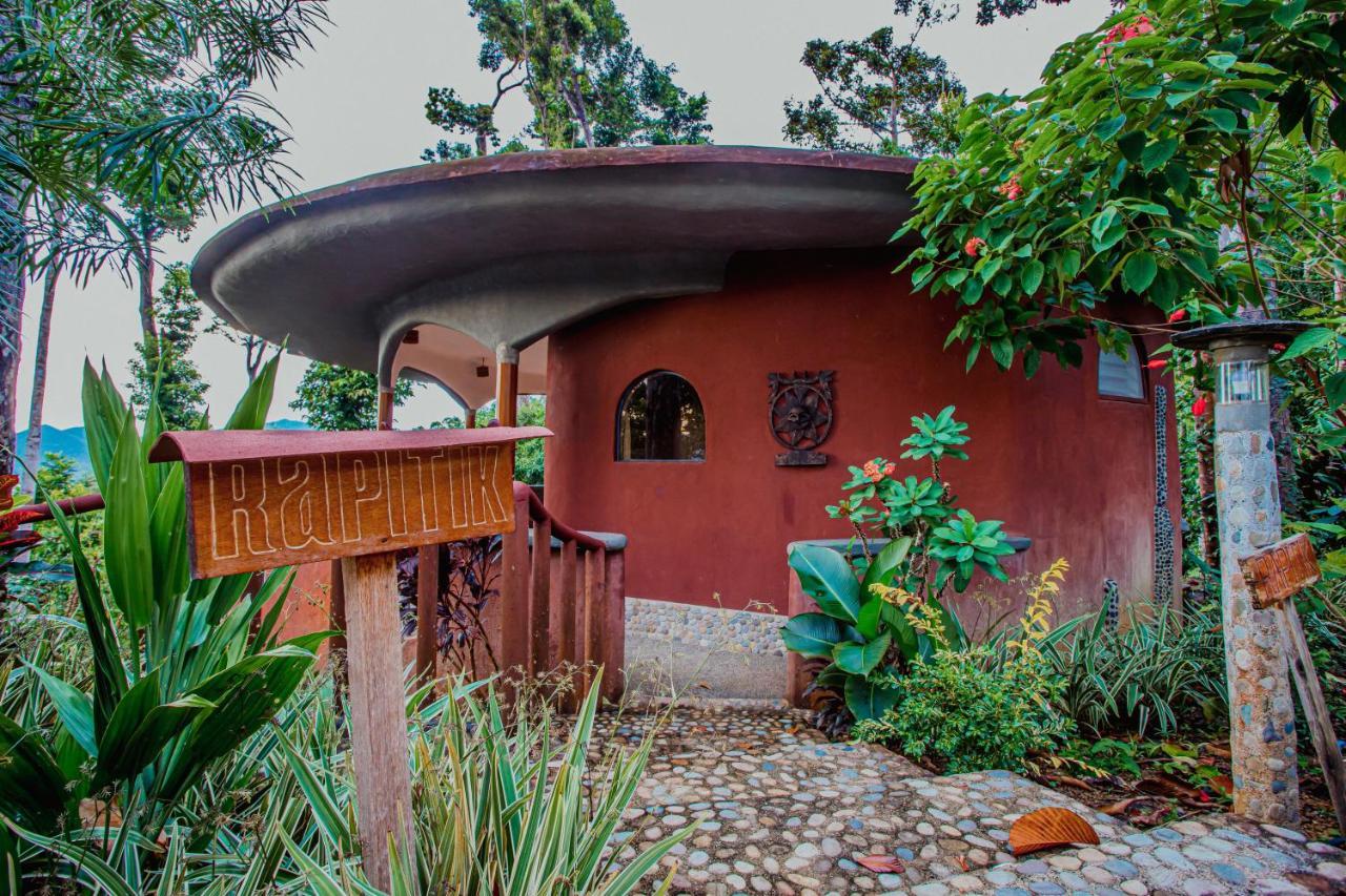Atremaru Jungle Retreat Hotel Puerto Princesa Kültér fotó