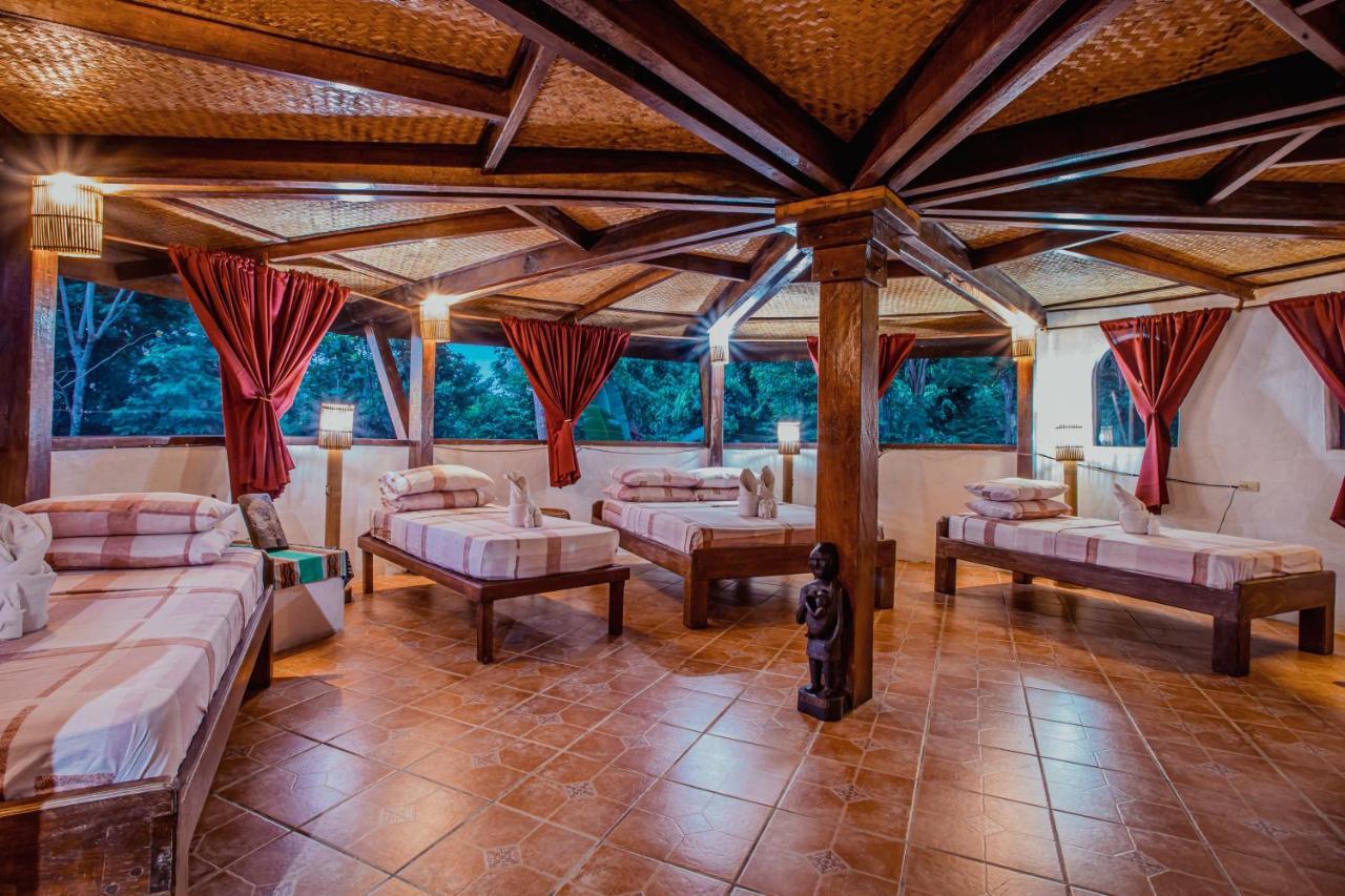 Atremaru Jungle Retreat Hotel Puerto Princesa Kültér fotó